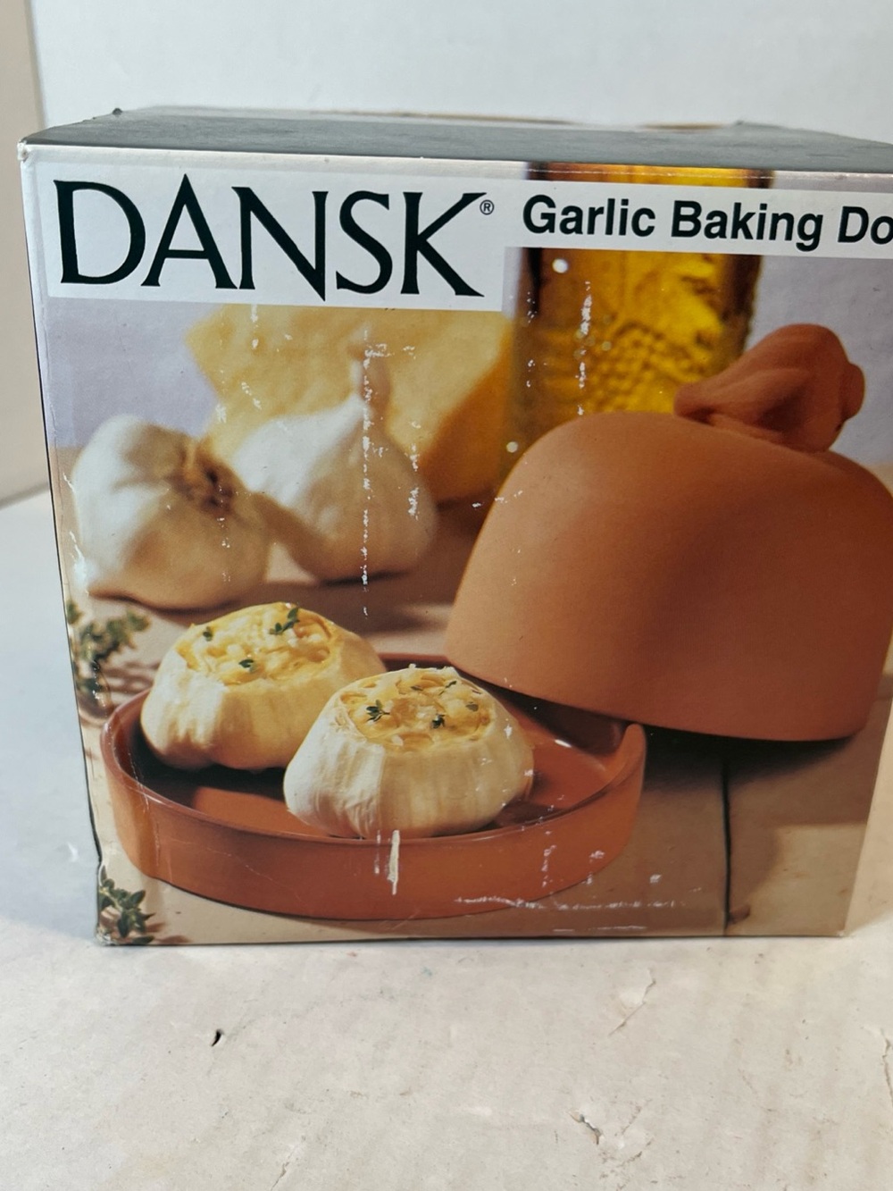 DANSK Garlic Baking Dome in Terracotta Brown